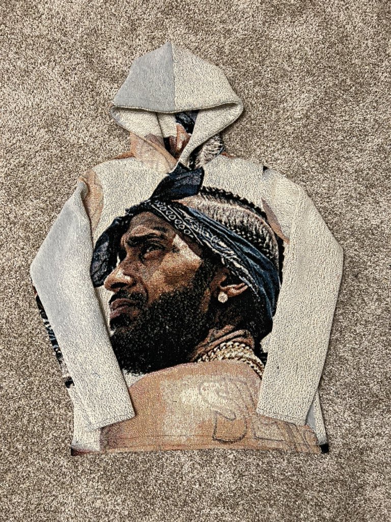 Nip hoodie